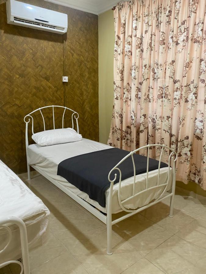 Aam Hotel コタバル エクステリア 写真